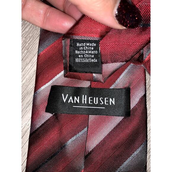 Van Heusen Men's Silk Ties Set of 3 Geometric Designer Multicolor - Picture 5 of 9